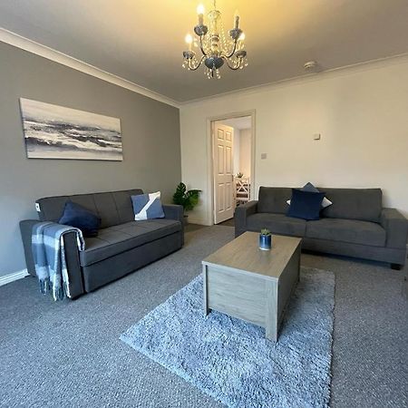 Ferguson House Βίλα Airdrie Εξωτερικό φωτογραφία